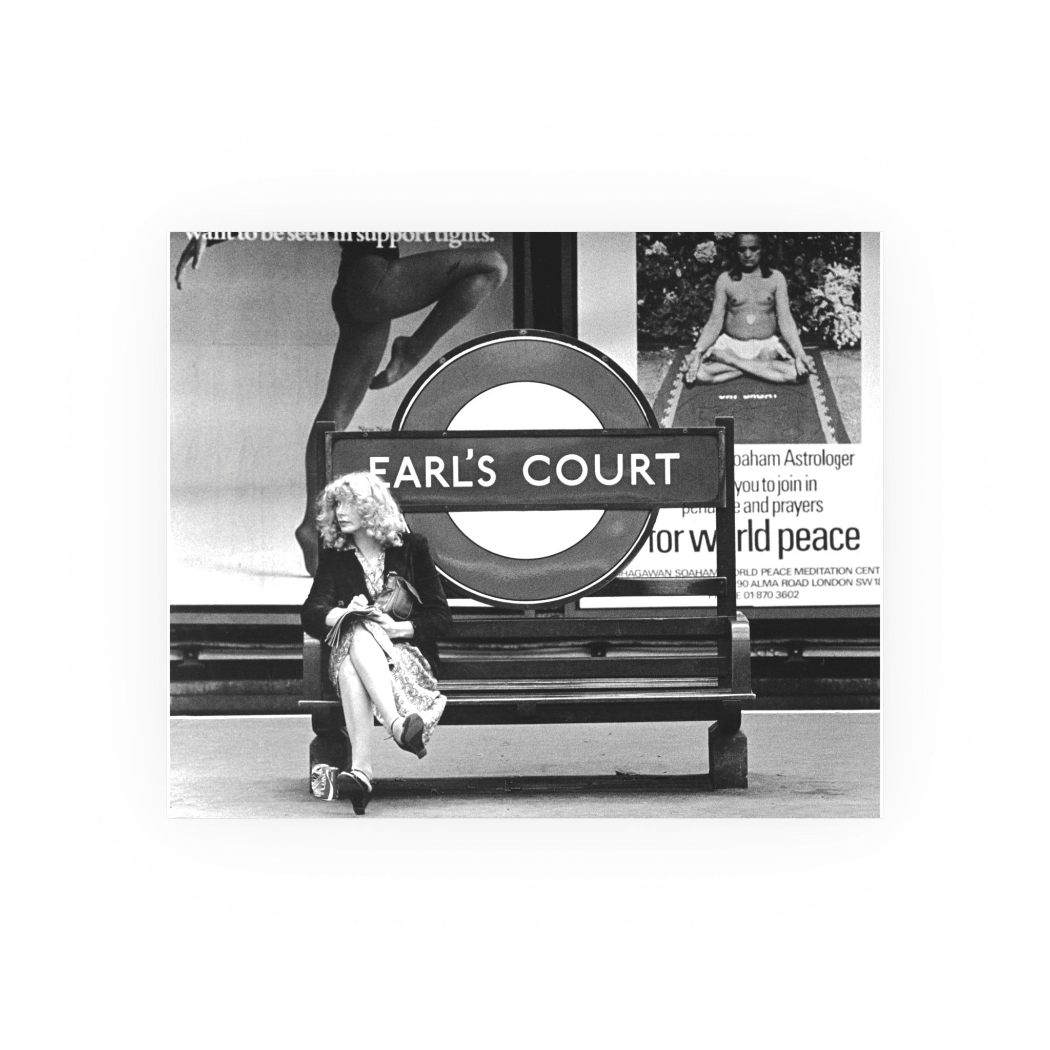 London Underground Earls Court Legs