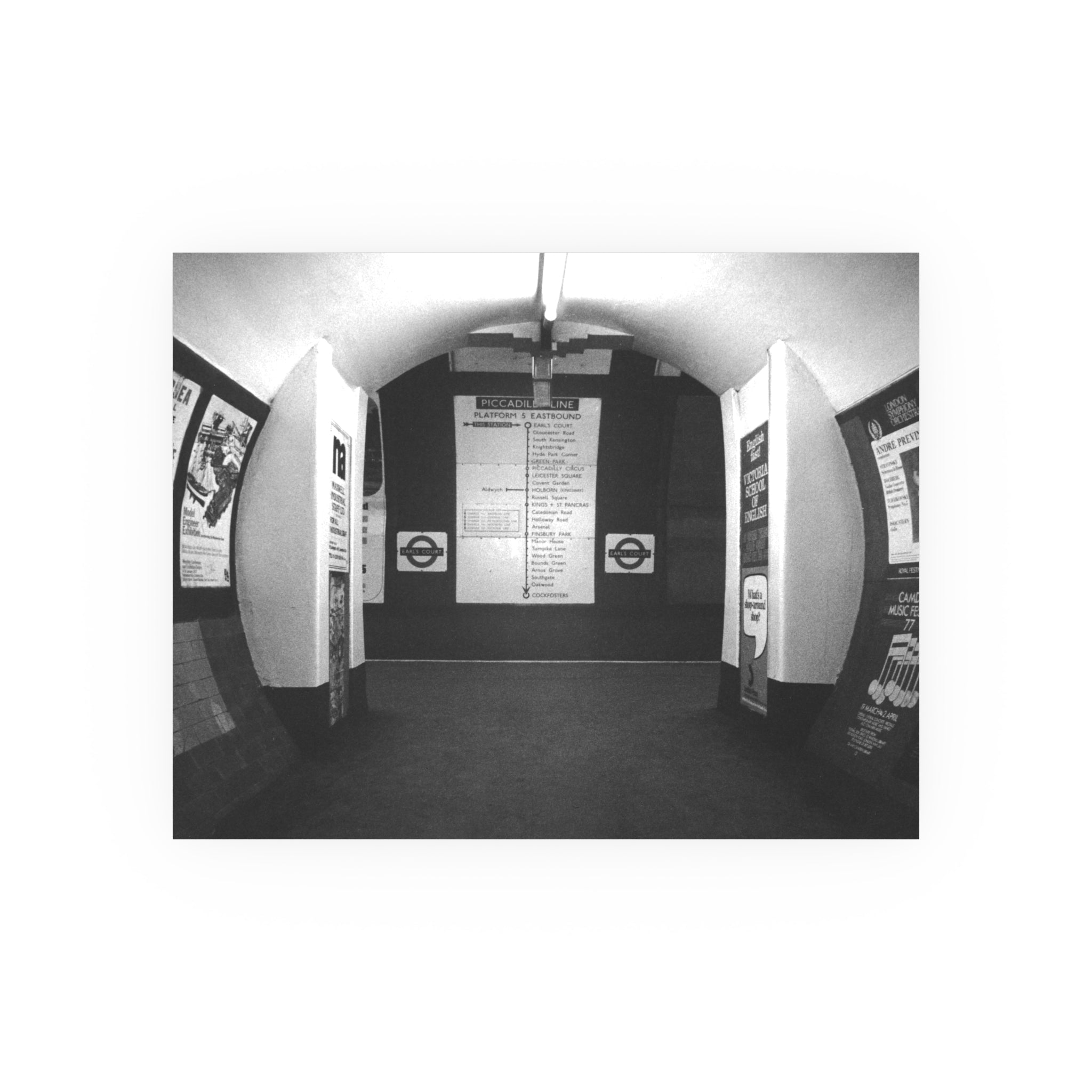 London Underground Earls Court  Tunnel Photo